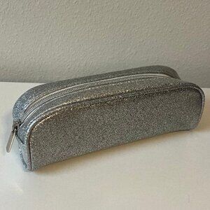 Make-Up Brush 8-in Bag